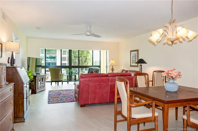 $320,000 | 162 Southeast St Lucie Boulevard, Unit 204B, Stuart, FL 34996