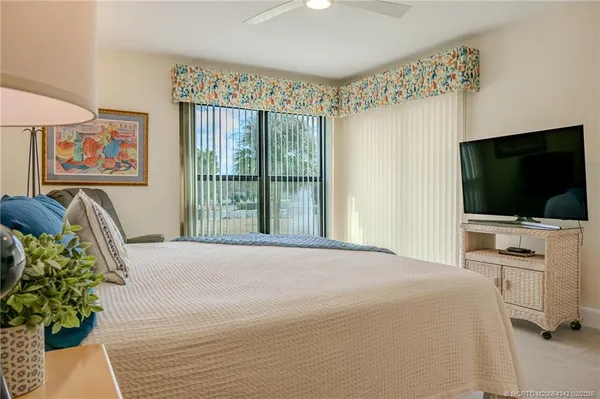$320,000 | 162 Southeast St Lucie Boulevard, Unit 204B, Stuart, FL 34996
