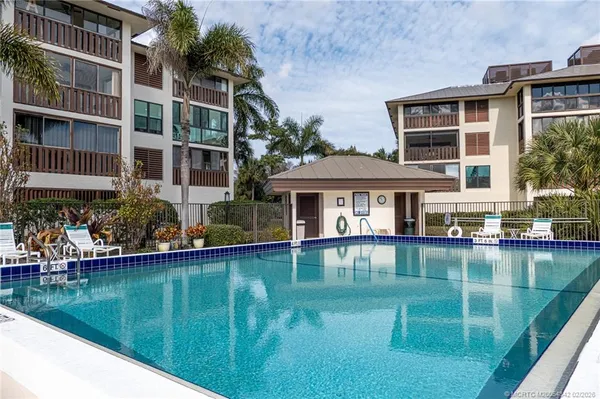 $320,000 | 162 Southeast St Lucie Boulevard, Unit 204B, Stuart, FL 34996