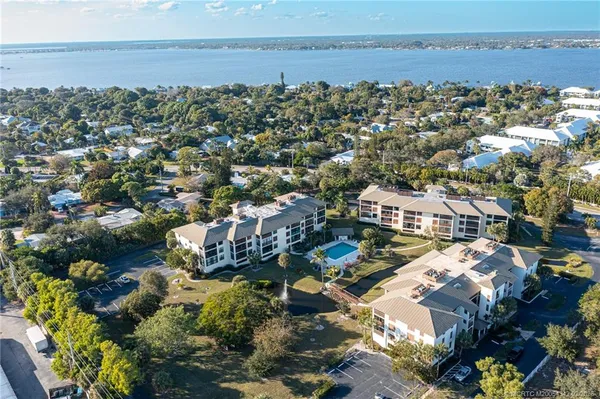 $320,000 | 162 Southeast St Lucie Boulevard, Unit 204B, Stuart, FL 34996
