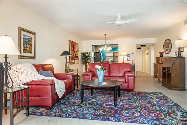 $320,000 | 162 Southeast St Lucie Boulevard, Unit 204B, Stuart, FL 34996