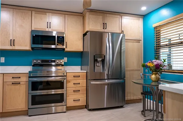 $320,000 | 162 Southeast St Lucie Boulevard, Unit 204B, Stuart, FL 34996