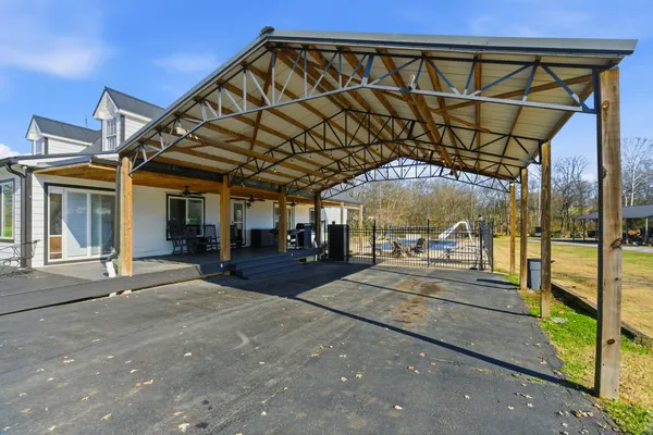 $664,900 | 6117 Henry Gower Road, Pleasant View, TN 37146