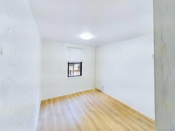 $180,000 | 21-58 35th Street, Unit 1E | Astoria