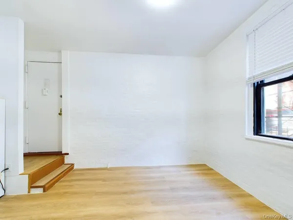 $180,000 | 21-58 35th Street, Unit 1E | Astoria
