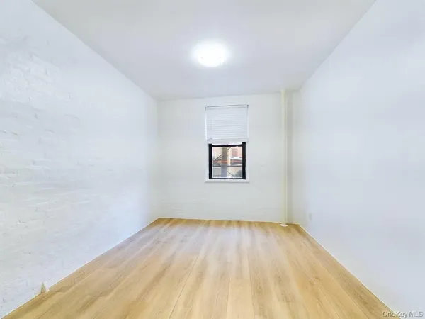 $180,000 | 21-58 35th Street, Unit 1E | Astoria