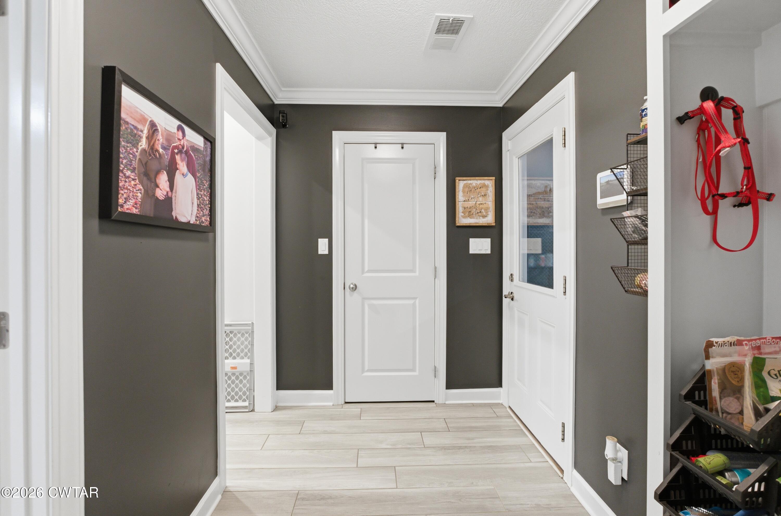 5 Pinehill Cove Jackson, TN 38305 - Photo 31 of 47 a view of an entryway with wooden floor
