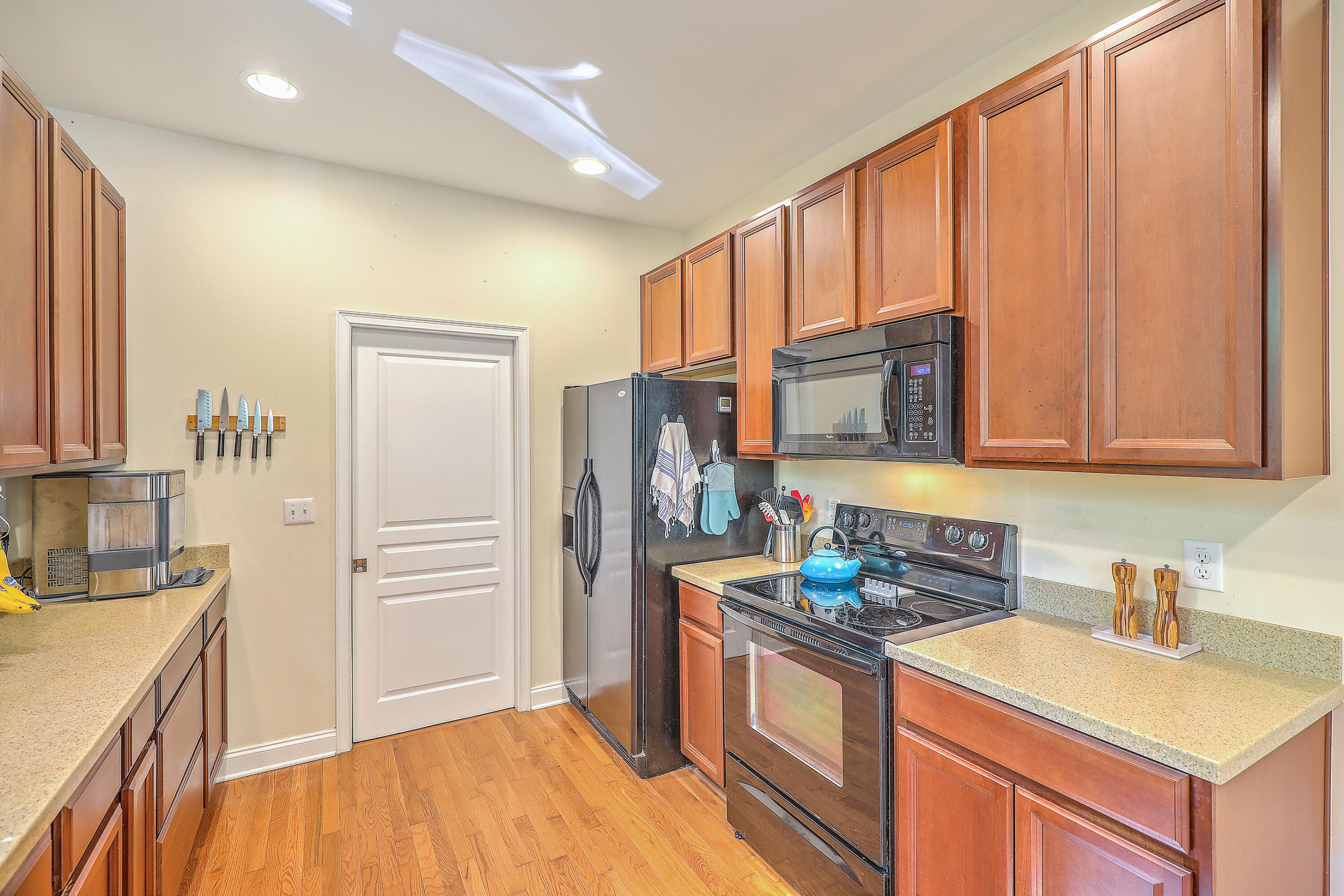 1866 Dogwood Road Charleston, SC 29414 - Photo 14 of 34 0W7A9098_099_100_101_102_103_104