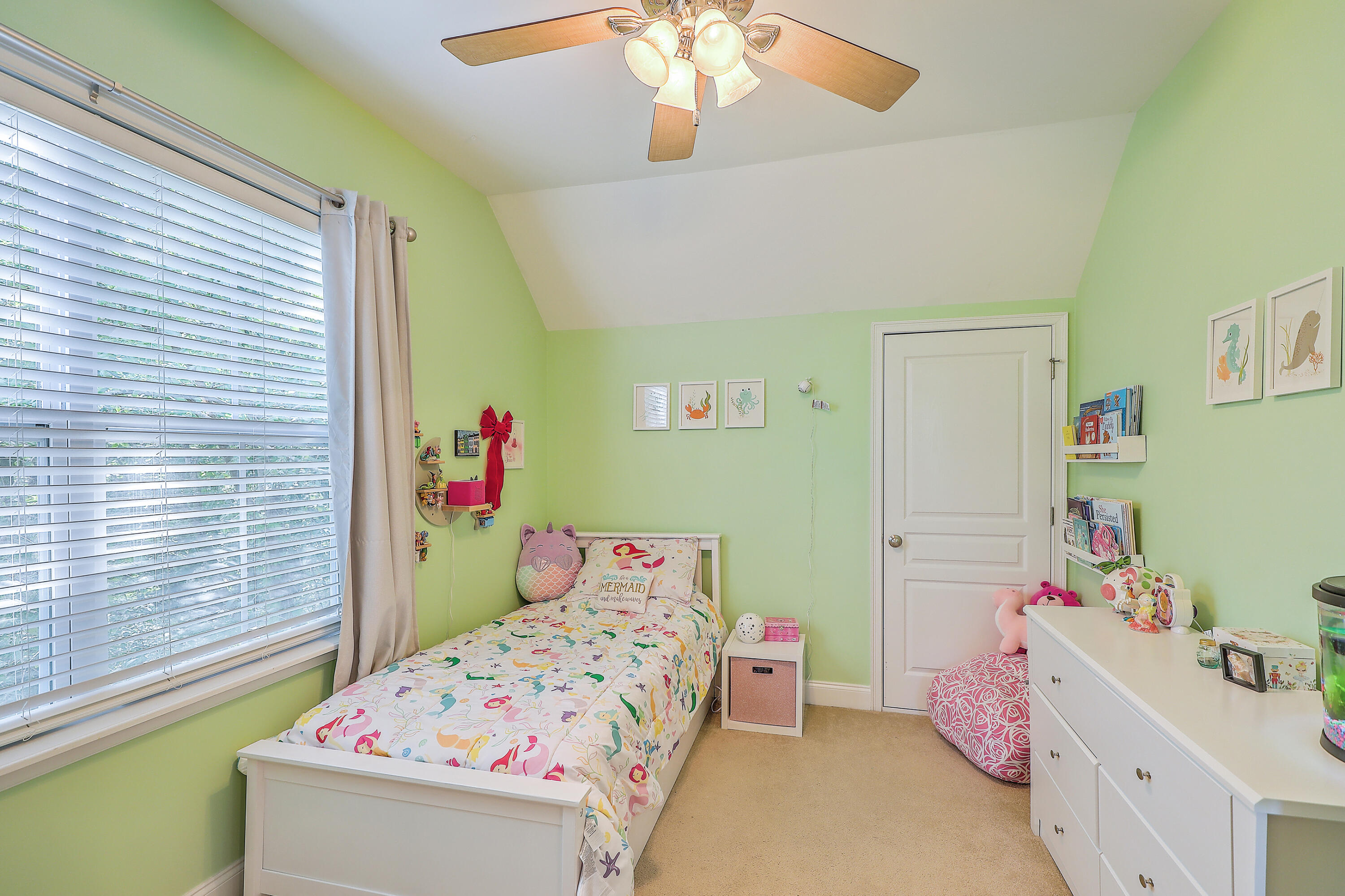 1866 Dogwood Road Charleston, SC 29414 - Photo 23 of 34 0W7A9161_2_3_4_5_6_7