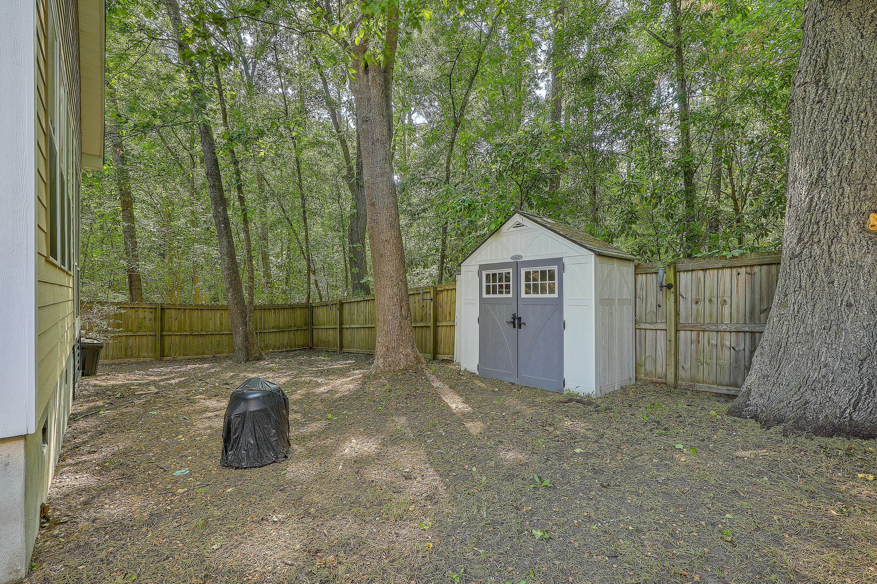 1866 Dogwood Road Charleston, SC 29414 - Photo 33 of 34 0W7A9238_39_40_41_42_43_44