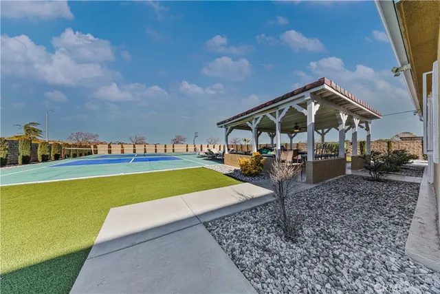 $1,275,000 | 3625 Paddock Way, Quartz Hill, CA 93536