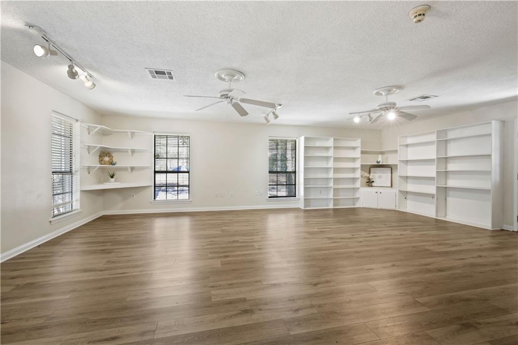 6 Sleepy Hollow Lane Slidell, LA 70458 - Photo 9 of 21