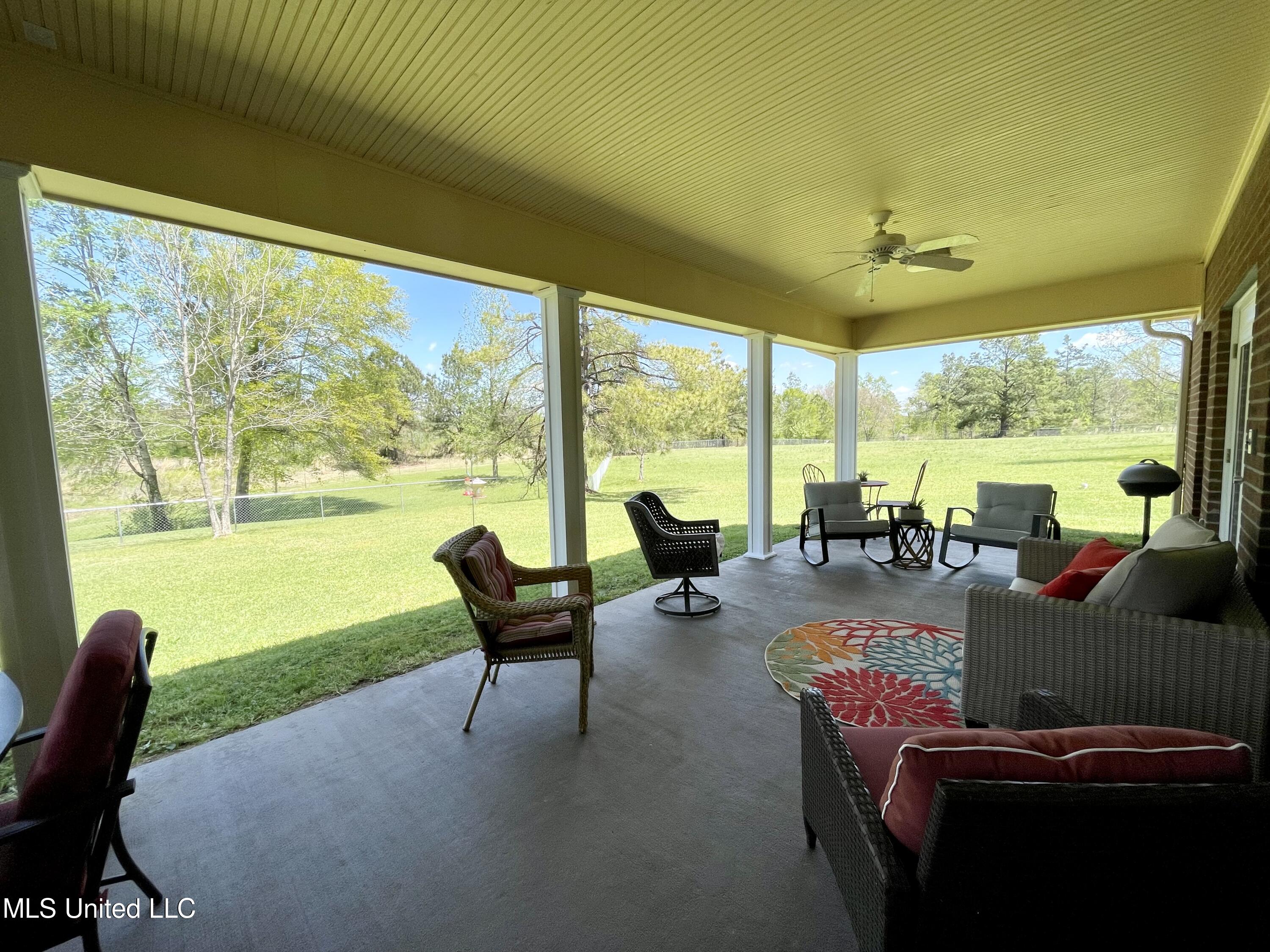 2042 Mathis Road Crystal Springs, MS 39059 - Photo 40 of 47 74ABB049-9B71-4A45-AB78-00C9DA99420D