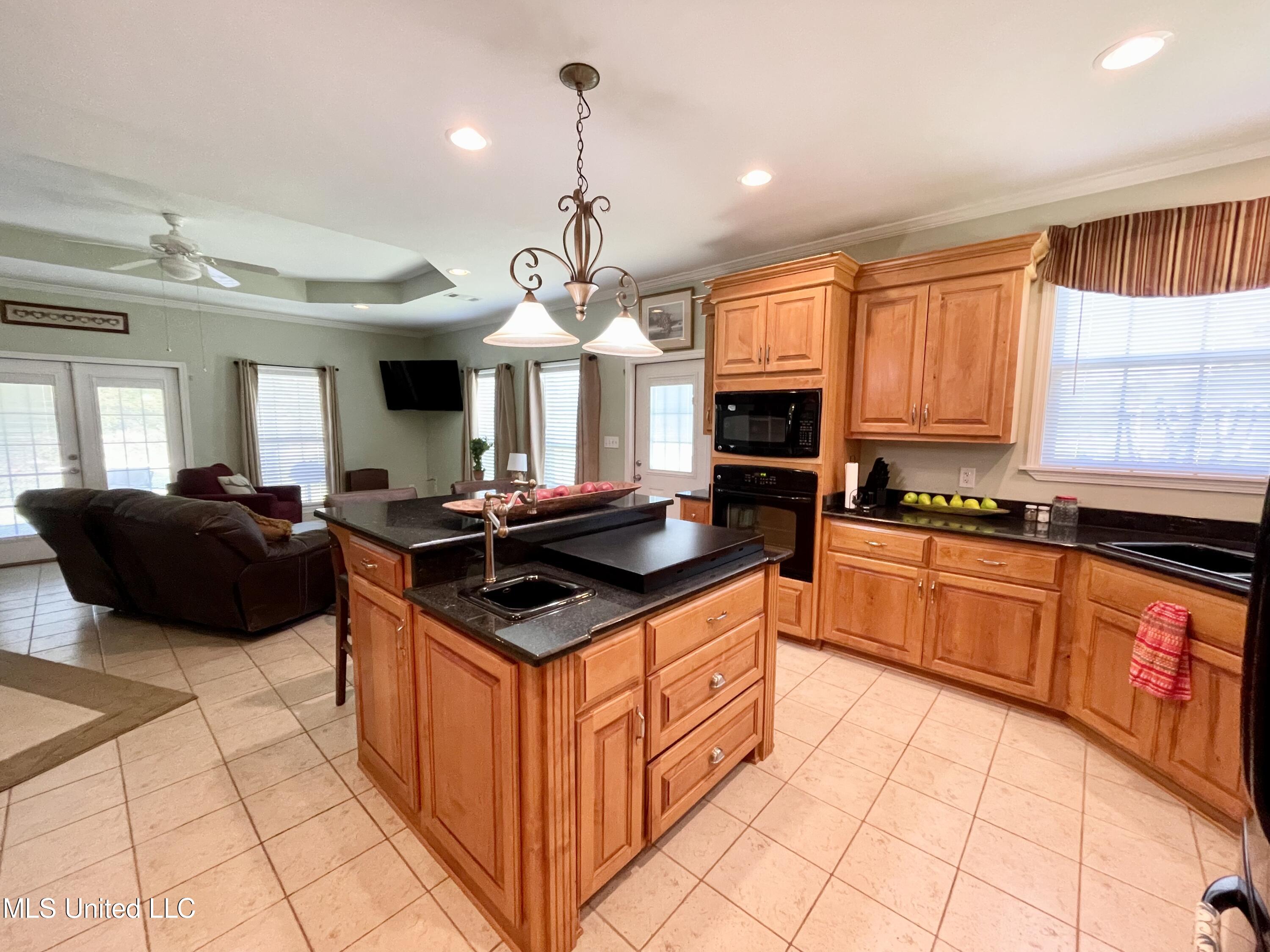 2042 Mathis Road Crystal Springs, MS 39059 - Photo 10 of 47 5164993A-7592-4ED6-BE3C-E0090FC76CA8