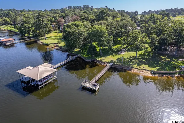 $549,900 | 22616 Shady Trail, Flint, TX 75762