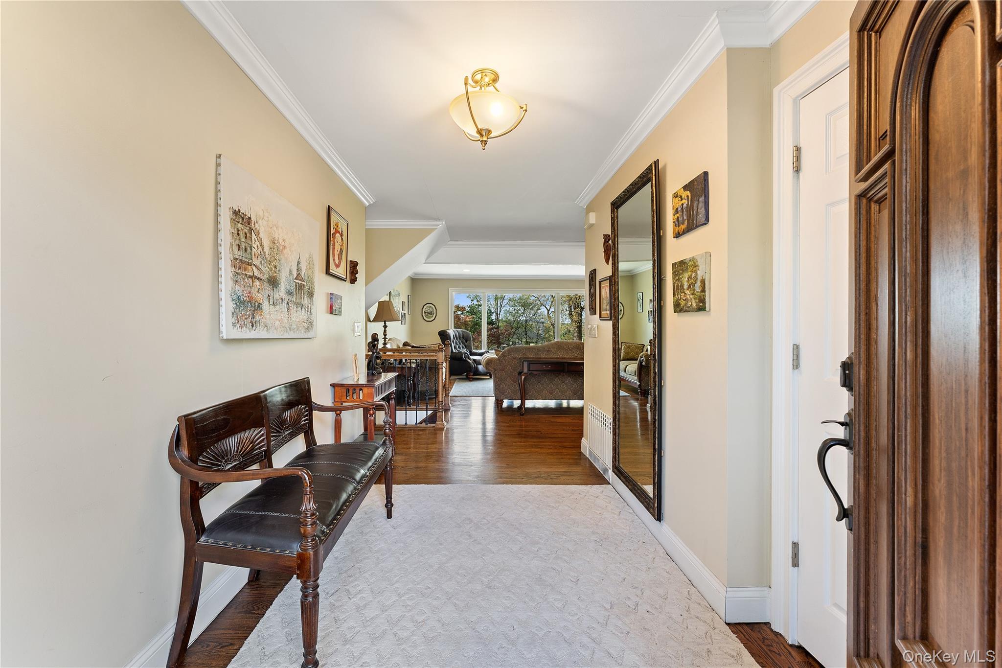 8 Riverview Farm Road Ossining, NY 10562 - Photo 3 of 21 Entry foyer