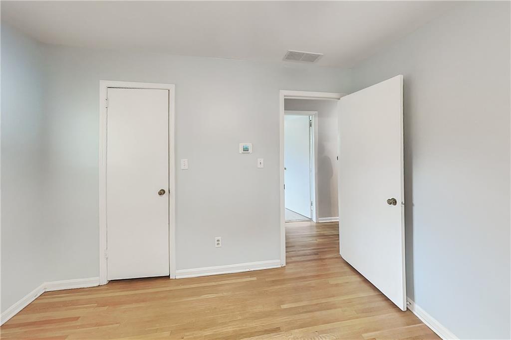 2902 Delcourt Drive Decatur, GA 30033 - Photo 10 of 23