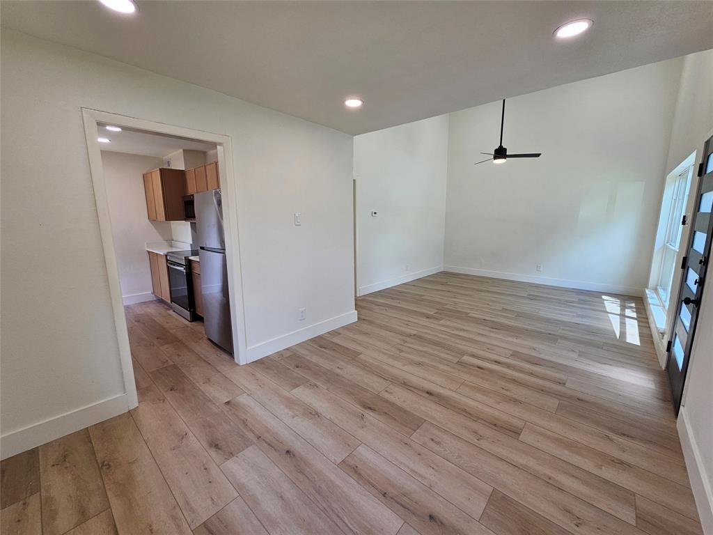 1725 R Avenue, Unit 1725 Plano, TX 75074 - Photo 6 of 20