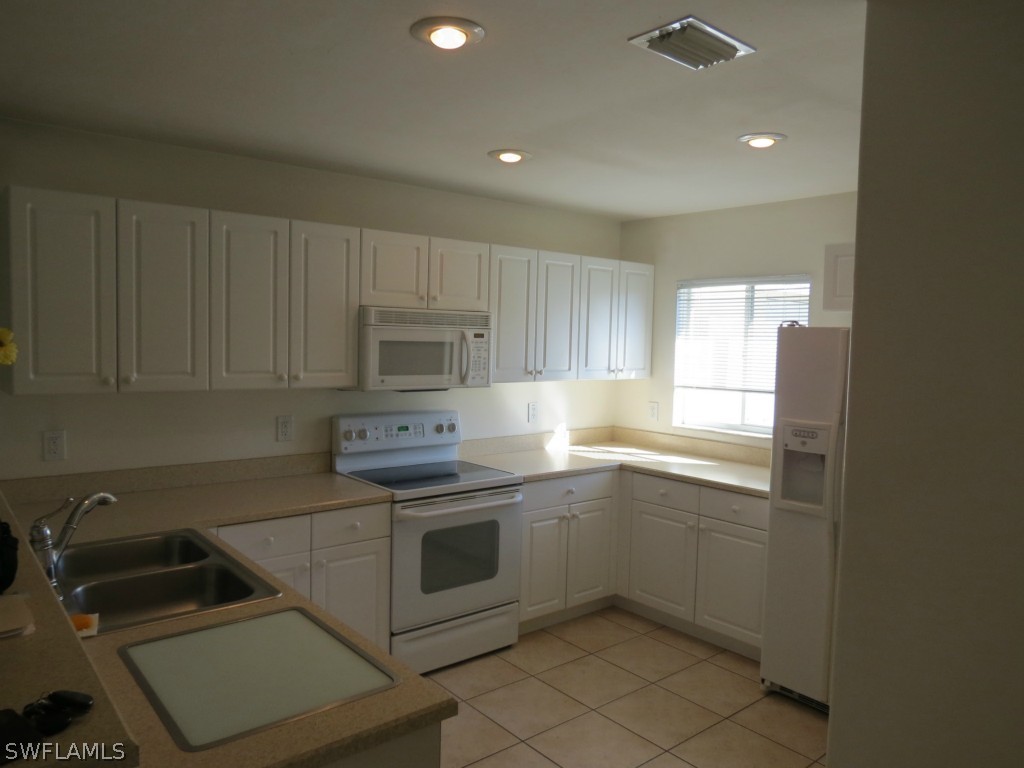 8305 Matanzas Road Fort Myers, FL 33967 - Photo 5 of 14 Gallery Image 5
