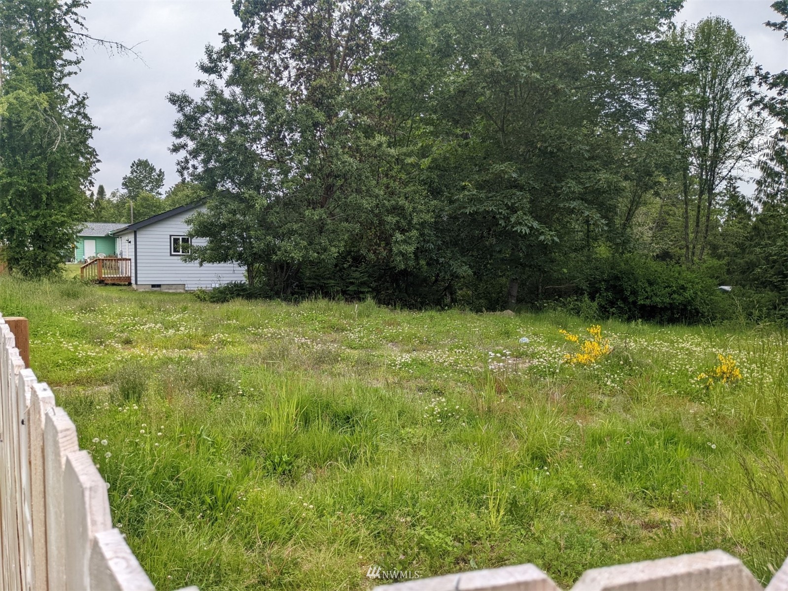 43 Whispering Firs Road Port Angeles, WA 98363 - Photo 6 of 28 Gallery Image 6