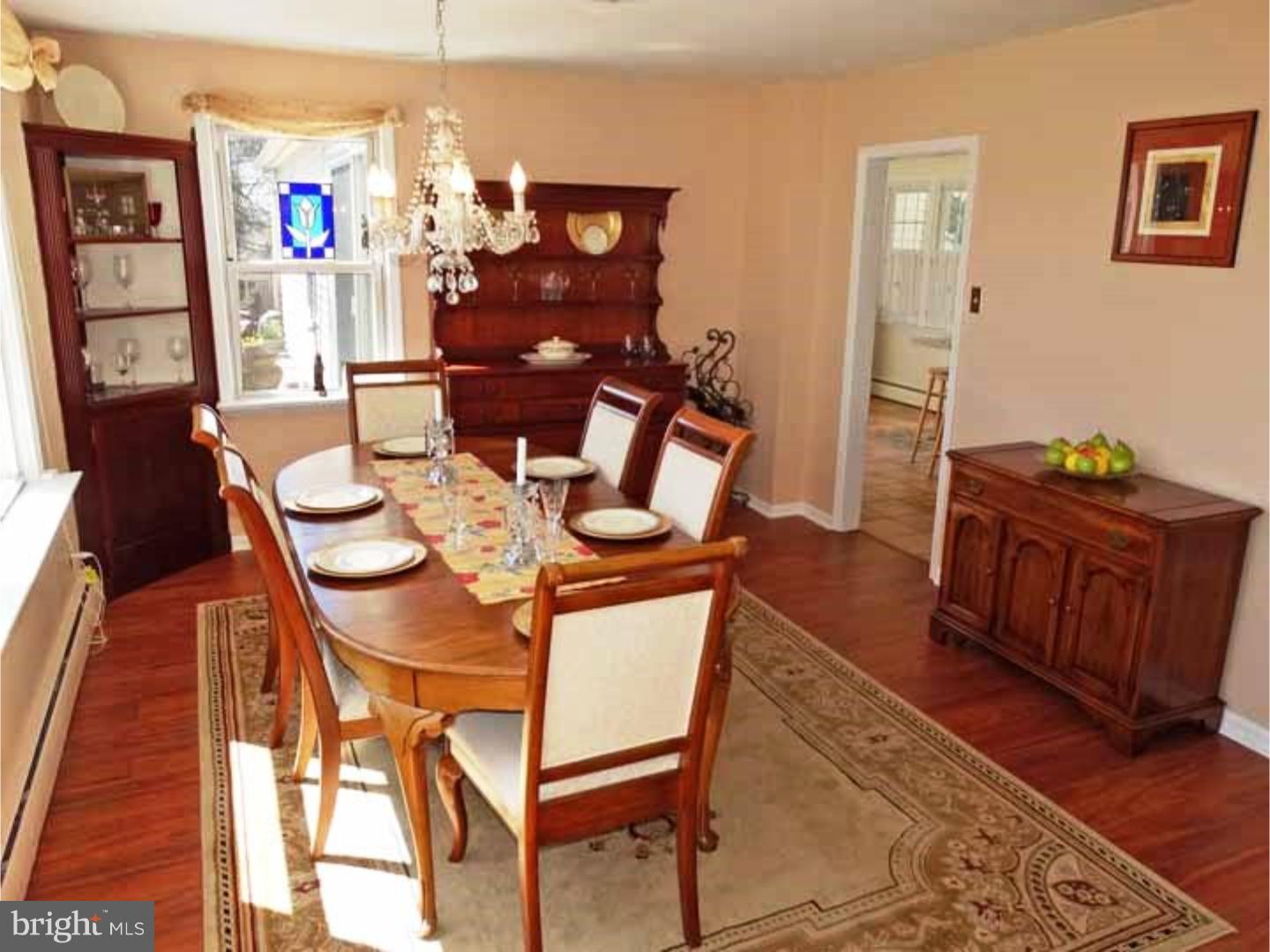 148 Coach Road Langhorne, PA 19047 - Photo 4 of 25 Dining Room