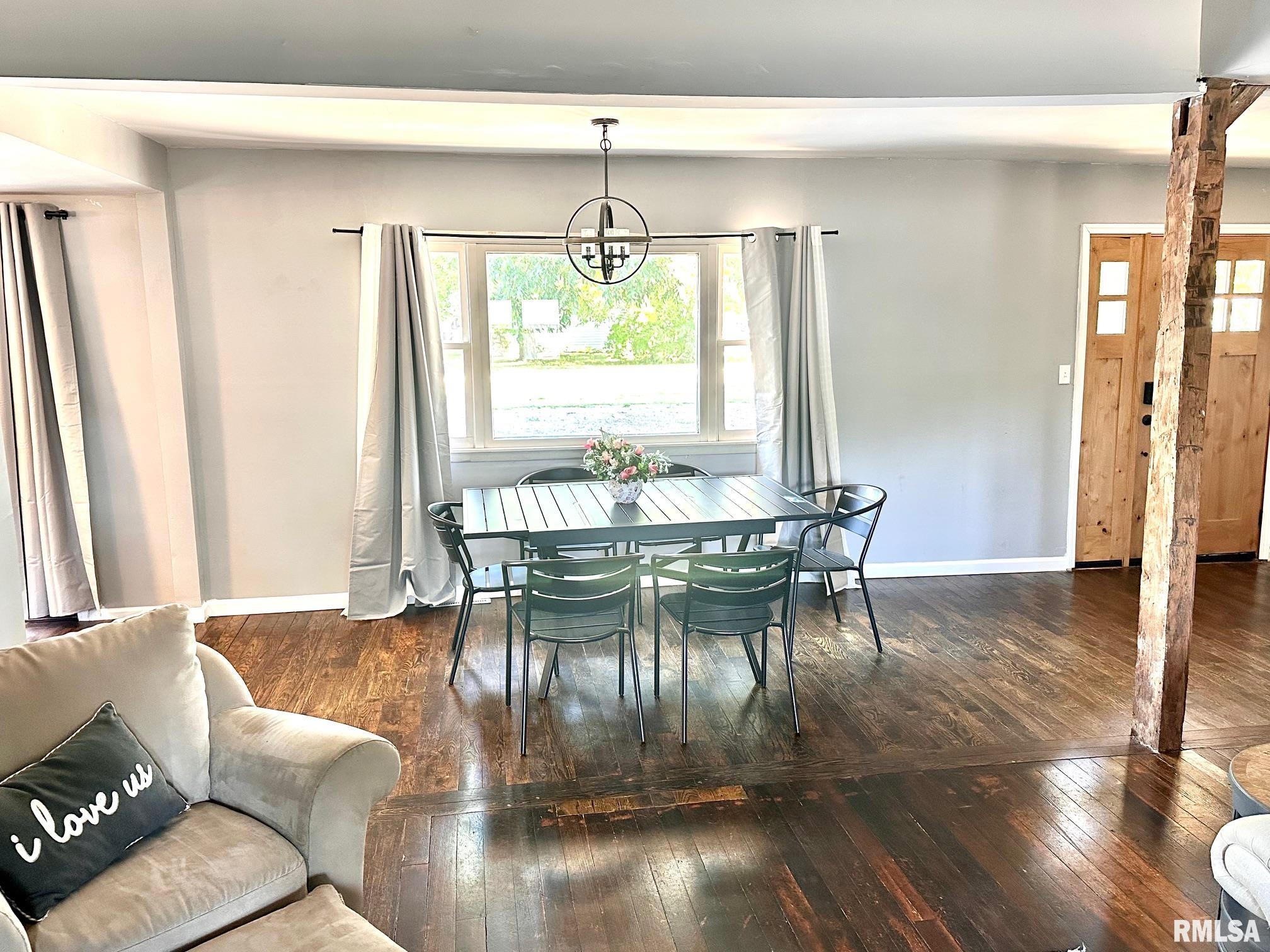 1106 East Vandalia Road Jacksonville, IL 62650 - Photo 7 of 35