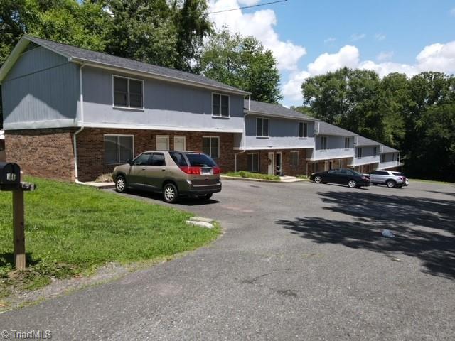 1908 Cardinal Drive Mount Airy, NC 27030 - Photo 1 of 25 Gallery Image 1