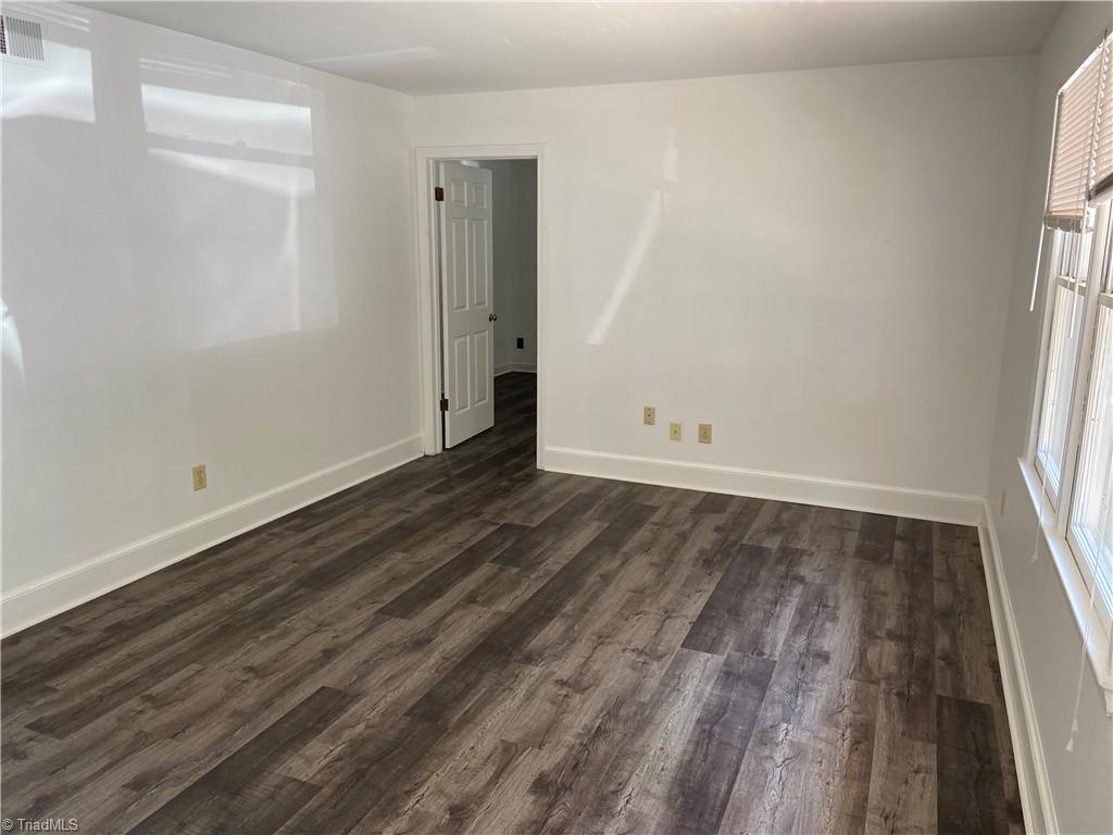 1908 Cardinal Drive Mount Airy, NC 27030 - Photo 24 of 25 Gallery Image 24