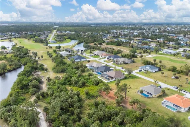 $64,000 | 74 Long Meadow Court, Rotonda West, FL 33947