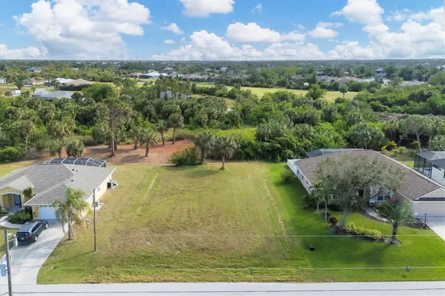 $64,000 | 74 Long Meadow Court, Rotonda West, FL 33947