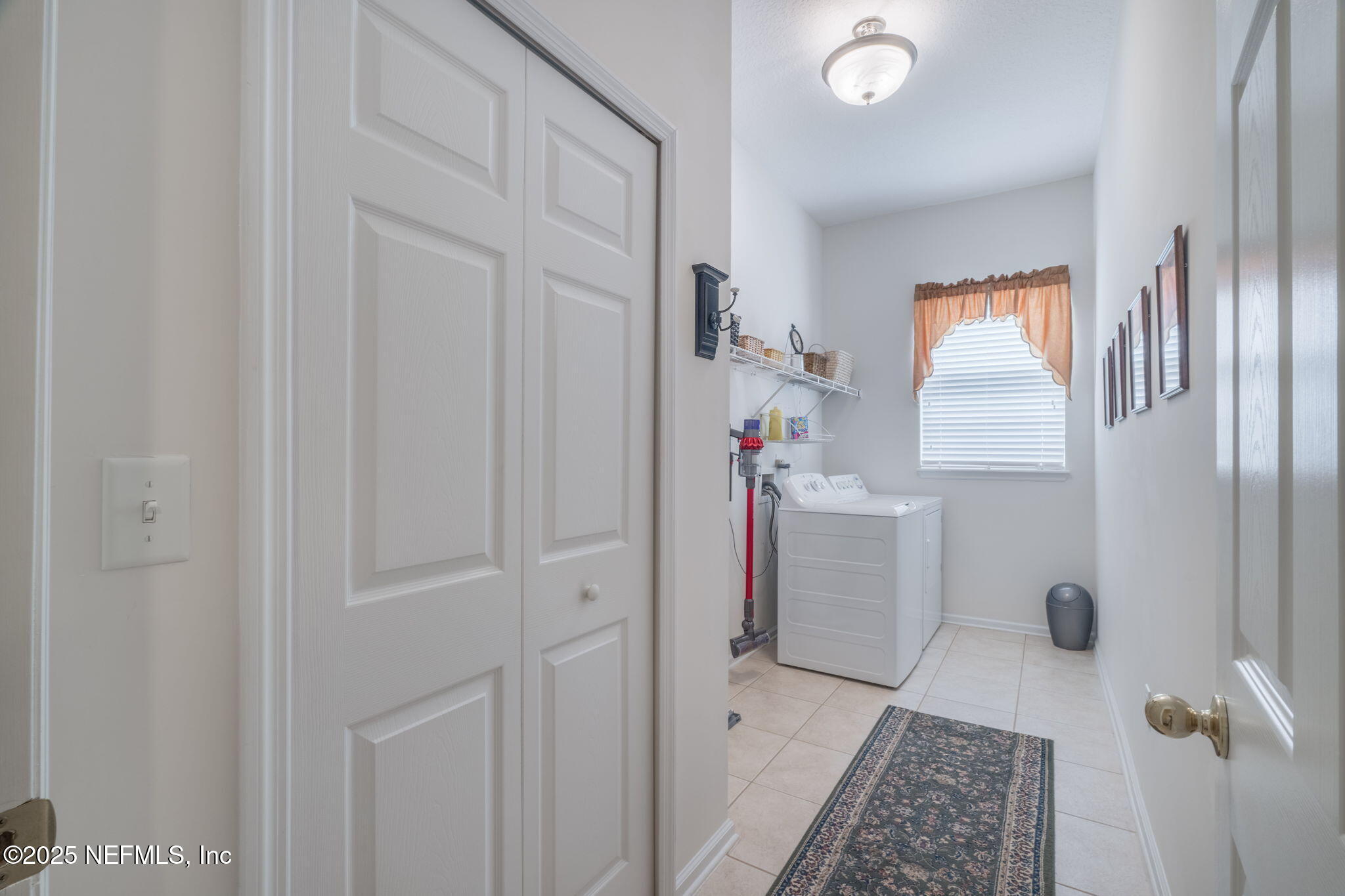 232 Porta Rosa Circle St. Augustine, FL 32092 - Photo 26 of 42 a bathroom with a shower