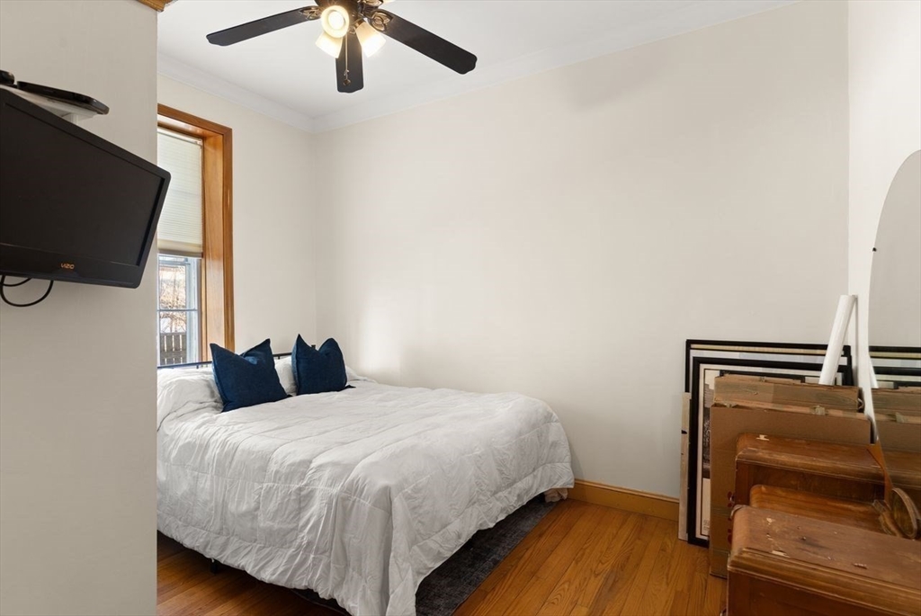 26 Summer Street, Unit 1 Marblehead, MA 01945 - Photo 14 of 35