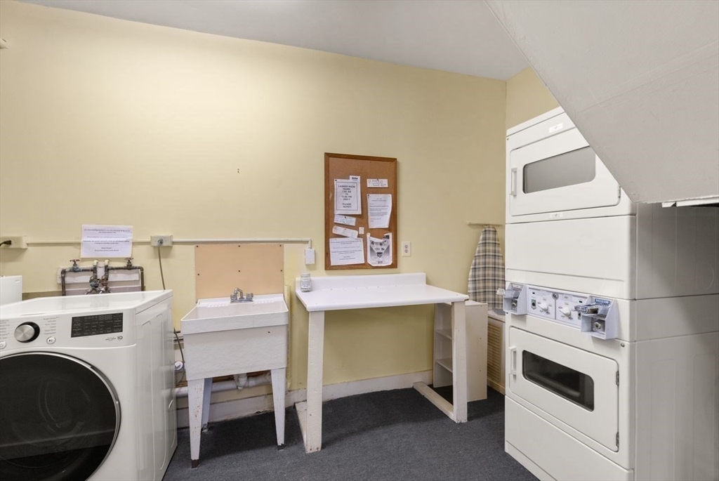 26 Summer Street, Unit 1 Marblehead, MA 01945 - Photo 20 of 35