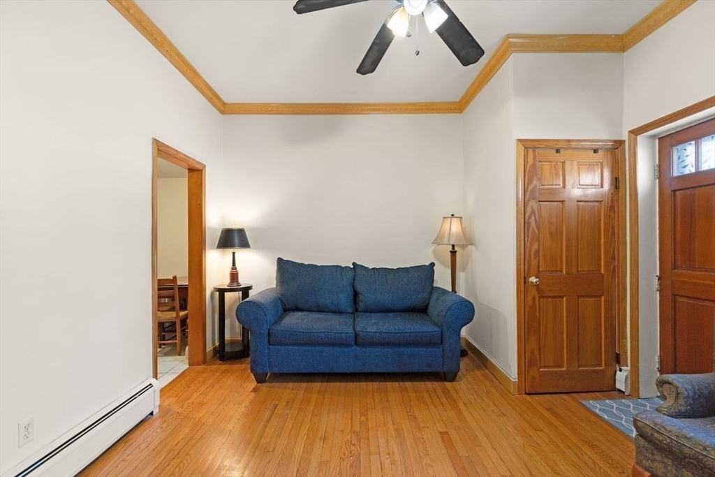 26 Summer Street, Unit 1 Marblehead, MA 01945 - Photo 4 of 35