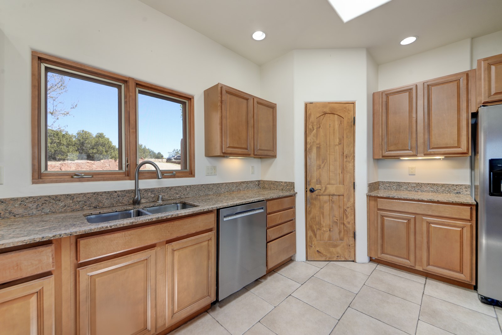 47 Azul Loop Santa Fe, NM 87508 - Photo 21 of 36 Kitchen
