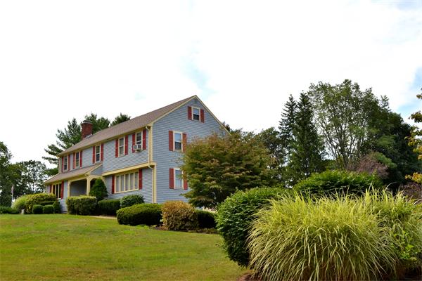 77 Old Bridge Road Hanover, MA 02339 - Photo 3 of 14 Gallery Image 3