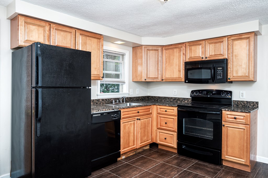21 Rice Lane, Unit 8 Worcester, MA 01604 - Photo 8 of 20 Gallery Image 8