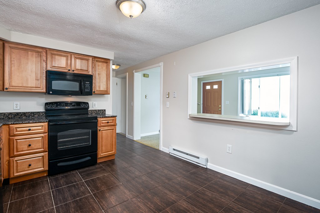 21 Rice Lane, Unit 8 Worcester, MA 01604 - Photo 10 of 20 Gallery Image 10