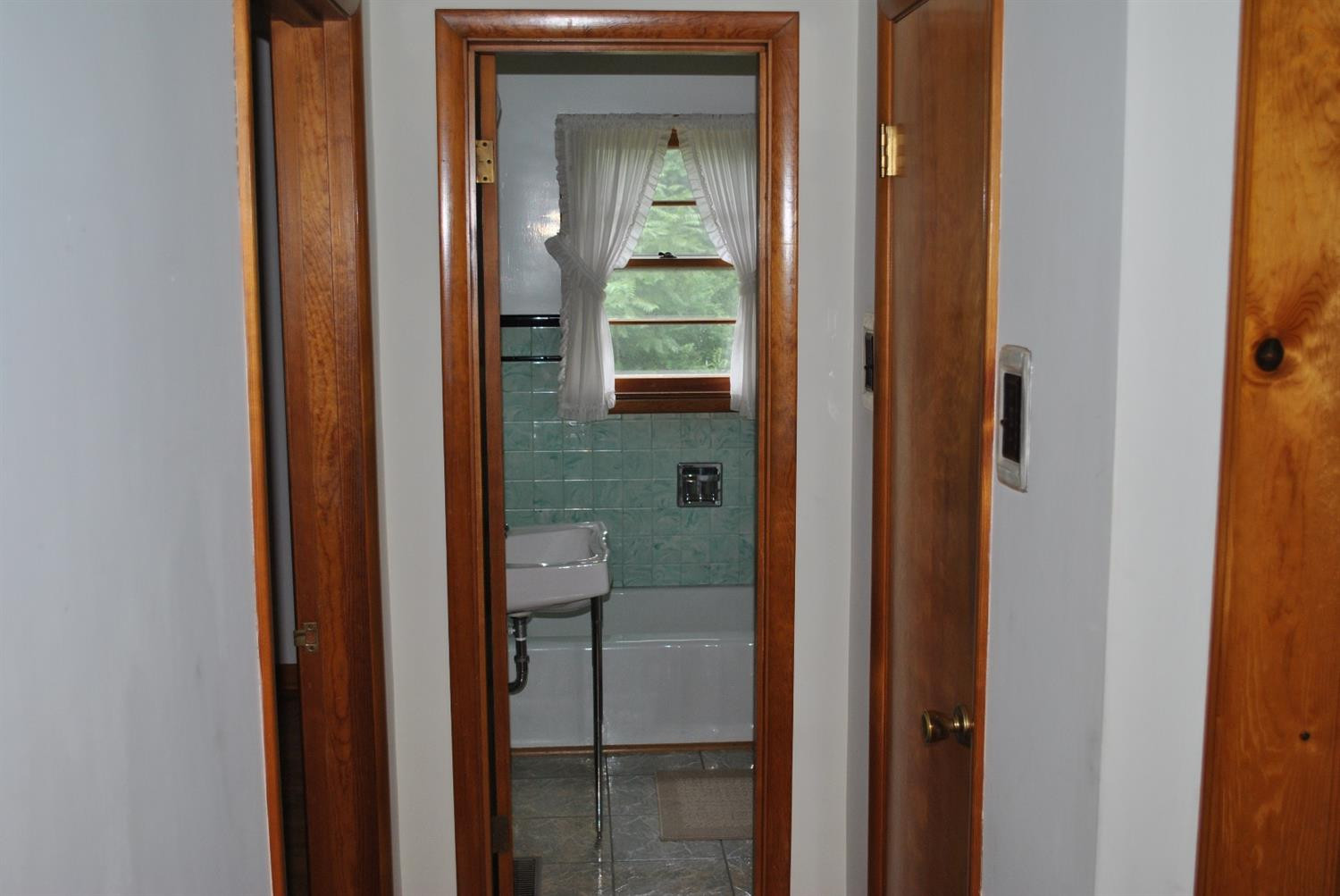 114 East Haiti Road Berea, KY 40403 - Photo 8 of 30 Photo 8