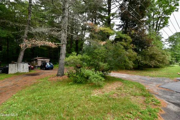 $115,000 | 340 Stone Church Road, Milton, NY 12020