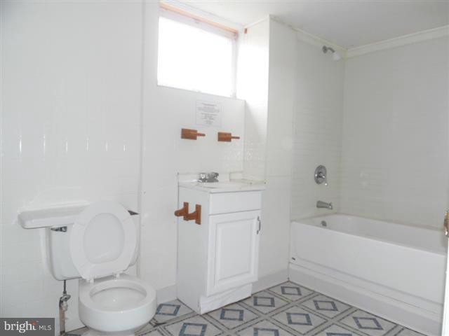1508 Bachmans Valley Road Westminster, MD 21158 - Photo 22 of 27 Bath