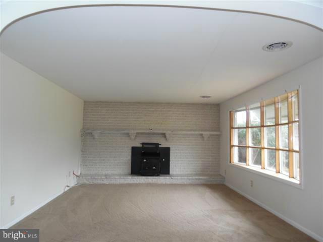 1508 Bachmans Valley Road Westminster, MD 21158 - Photo 8 of 27 Family Room