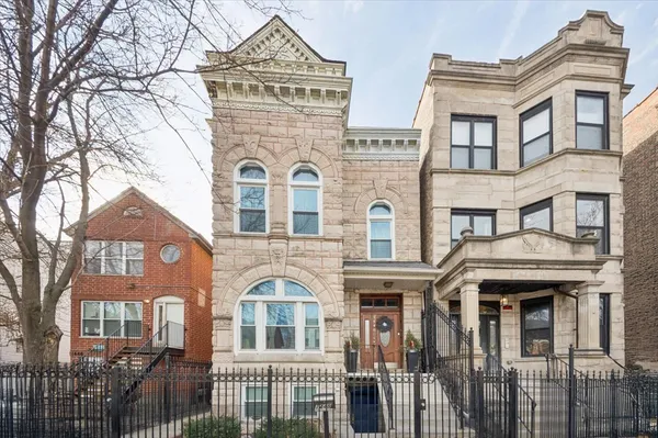 $2,200 | 1448 North Fairfield Avenue, Unit 1, Chicago, IL 60622