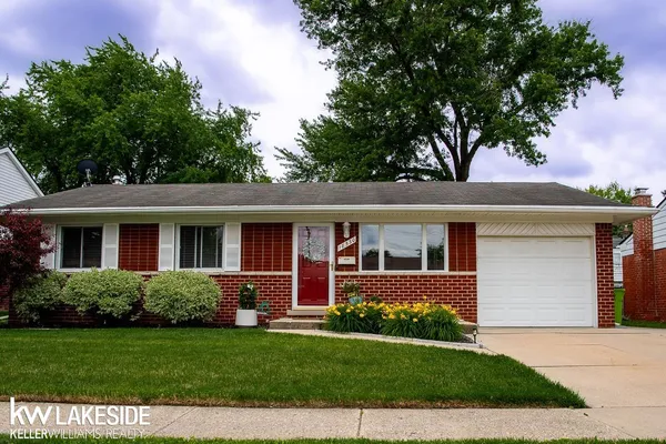 $259,900 | 18530 Bittersweet Road, Fraser, MI 48026