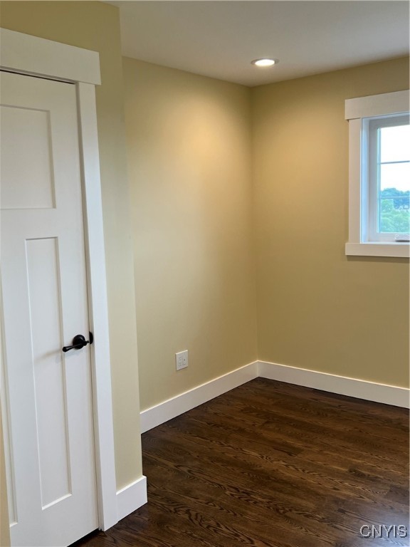 3817 Gully Road Skaneateles, NY 13152 - Photo 28 of 40 UPSTAIRS BEDROOM