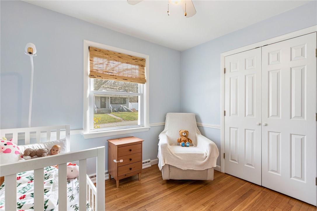 32 Overhill Road Warren, RI 02885 - Photo 23 of 47