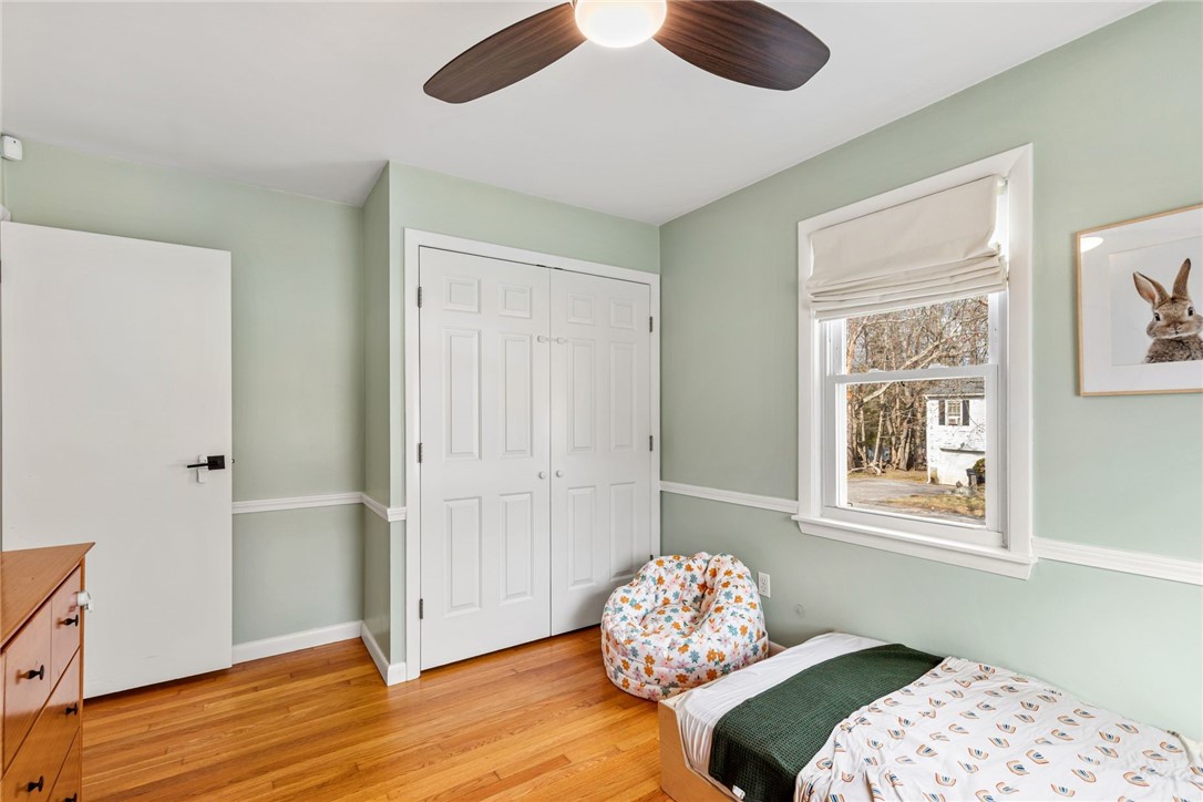 32 Overhill Road Warren, RI 02885 - Photo 28 of 47