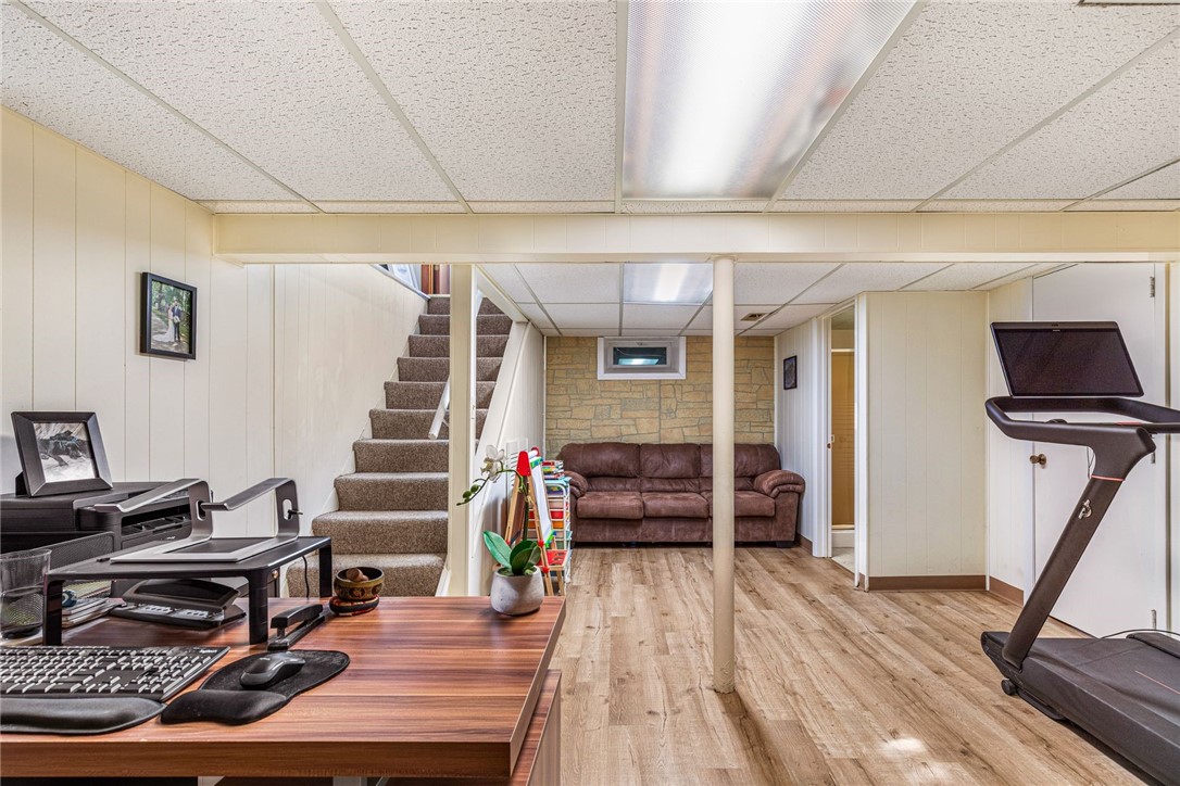 32 Overhill Road Warren, RI 02885 - Photo 33 of 47