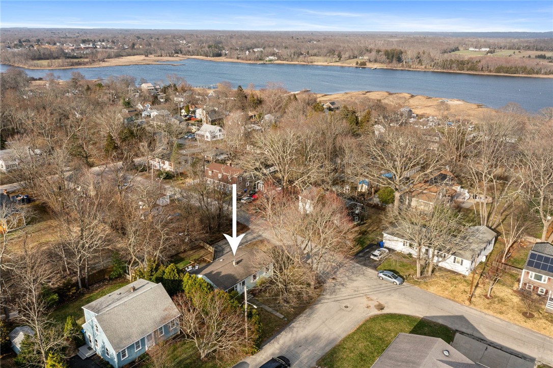 32 Overhill Road Warren, RI 02885 - Photo 10 of 47
