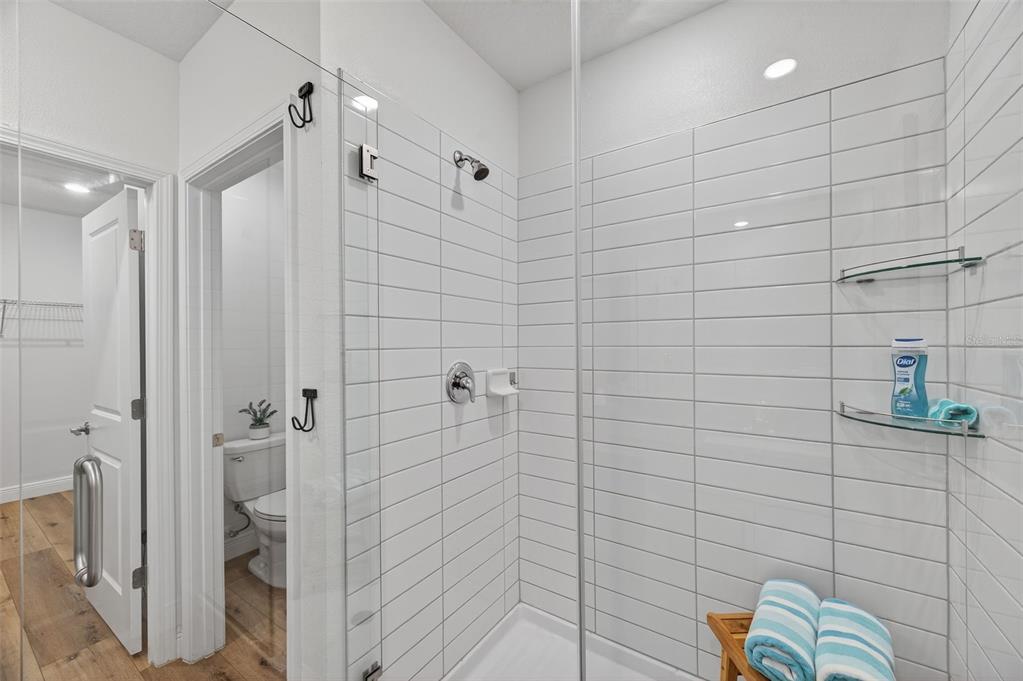 94 Rose Bud Ln Spring Hill Spring Hill, FL 34609 - Photo 19 of 38 a bathroom with a shower